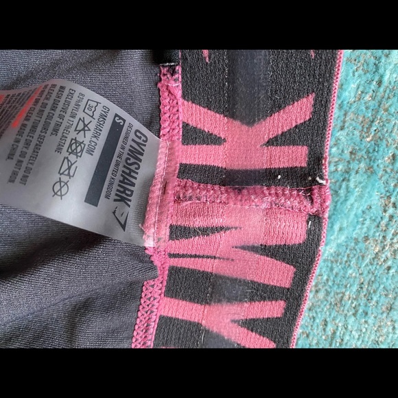 Grey Gymshark Leggings w/ pink waistband - Picture 3 of 3